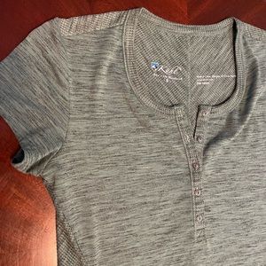 Kuhl heather green shirt sleeve shirt small